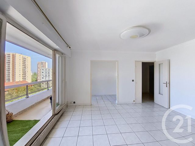 Appartement F4 &agrave; vendre - 4 pi&egrave;ces - 78,43 m2 - St Denis - 93 - ILE-DE-FRANCE