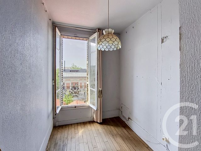 Appartement F4 &agrave; vendre - 4 pi&egrave;ces - 55,70 m2 - St Denis - 93 - ILE-DE-FRANCE