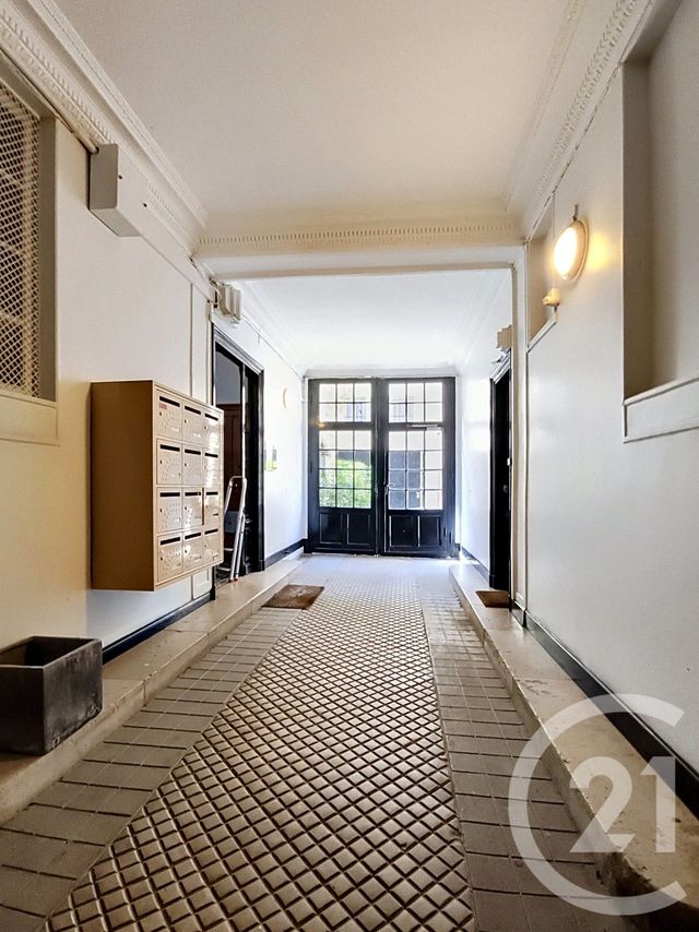 Appartement F4 &agrave; vendre - 4 pi&egrave;ces - 55,70 m2 - St Denis - 93 - ILE-DE-FRANCE