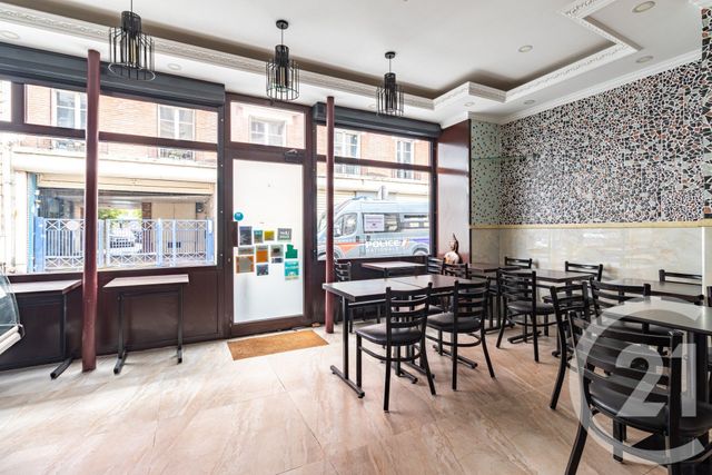 Appartement Local à vendre - 2 pièces - 56,36 m2 - Paris - 75017 - ILE-DE-FRANCE