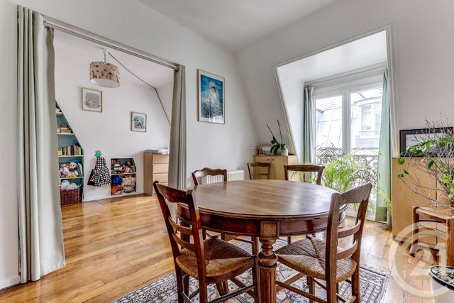 Appartement F4 à vendre - 4 pièces - 62,78 m2 - Paris - 75017 - ILE-DE-FRANCE