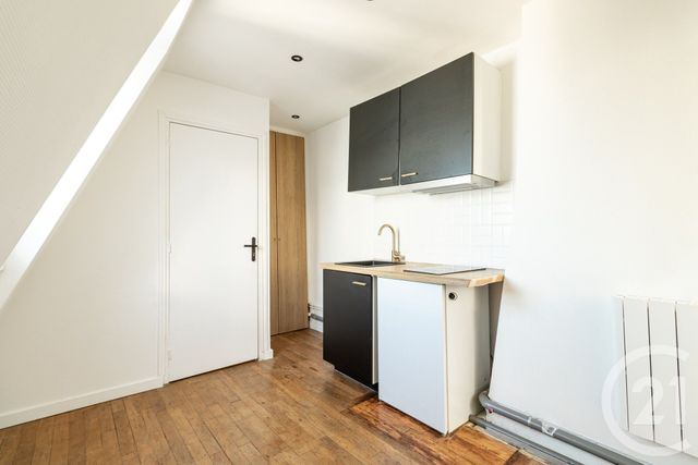 Appartement F1 &agrave; vendre - 1 pi&egrave;ce - 12,44 m2 - Paris - 75010 - ILE-DE-FRANCE