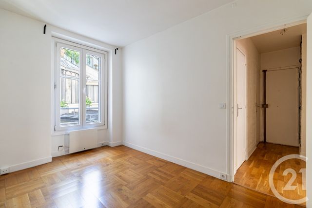 Appartement F2 &agrave; vendre - 2 pi&egrave;ces - 54,15 m2 - Paris - 75008 - ILE-DE-FRANCE