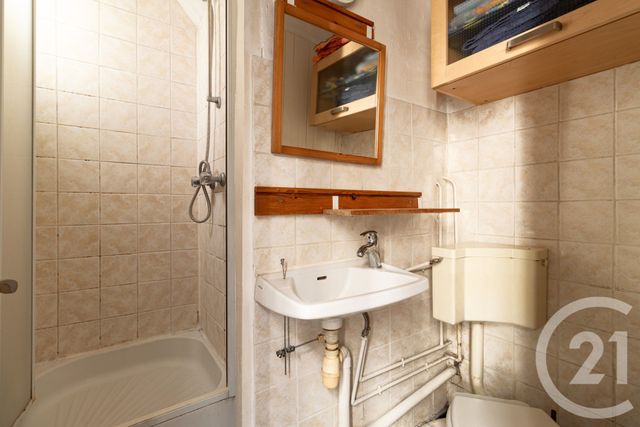 Appartement Studio &agrave; vendre - 1 pi&egrave;ce - 19,80 m2 - Paris - 75017 - ILE-DE-FRANCE