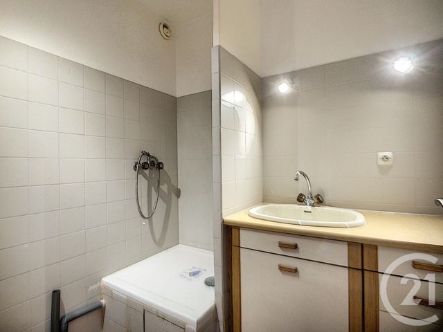 Appartement F2 &agrave; louer - 2 pi&egrave;ces - 36,04 m2 - Ales - 30 - LANGUEDOC-ROUSSILLON