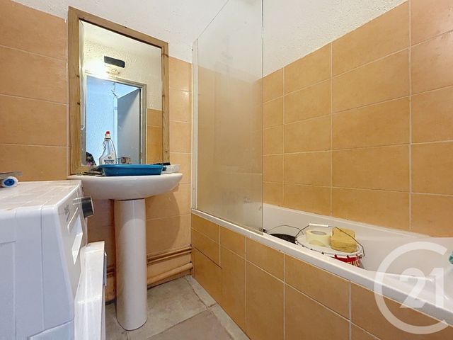 Appartement T3 &agrave; vendre - 2 pi&egrave;ces - 53,24 m2 - Ales - 30 - LANGUEDOC-ROUSSILLON