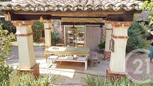 Maison à vendre - 9 pièces - 162 m2 - St Christol Les Ales - 30 - LANGUEDOC-ROUSSILLON