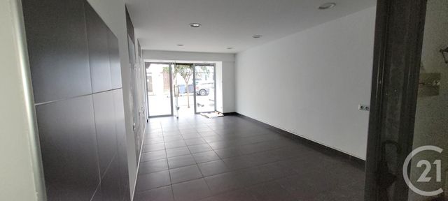 Local commercial à louer - 38.0 m2 - 30 - Gard