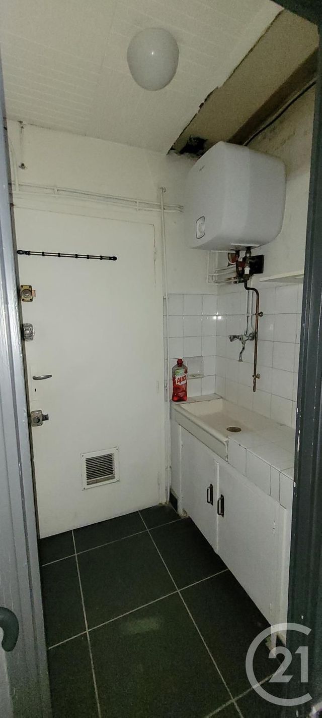 Local commercial à louer - 38.0 m2 - 30 - Gard