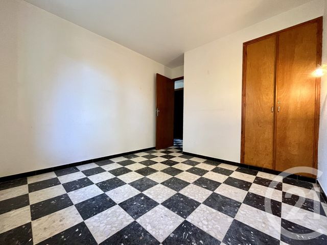 Appartement F3 &agrave; louer - 3 pi&egrave;ces - 57,30 m2 - St Hilaire De Brethmas - 30 - LANGUEDOC-ROUSSILLON