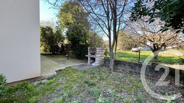 Appartement F3 &agrave; louer - 3 pi&egrave;ces - 57,30 m2 - St Hilaire De Brethmas - 30 - LANGUEDOC-ROUSSILLON