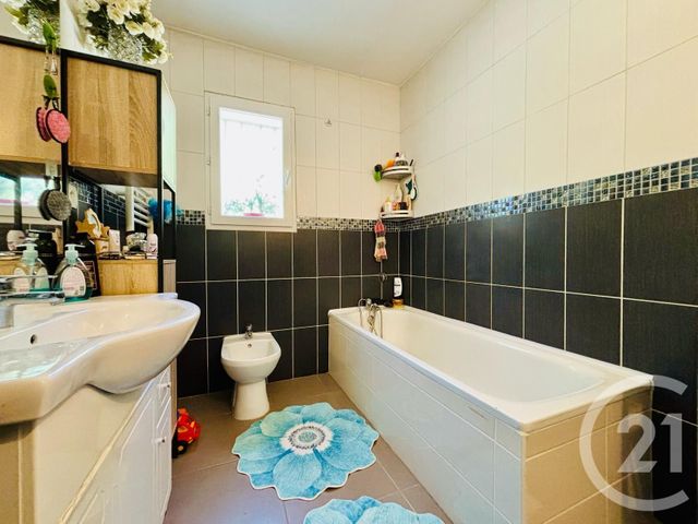 Maison &agrave; vendre - 5 pi&egrave;ces - 111 m2 - Rousson - 30 - LANGUEDOC-ROUSSILLON