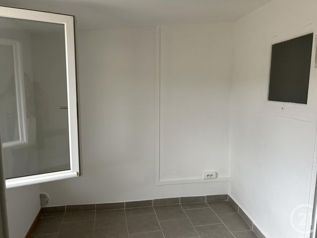 Appartement F1 à louer - 1 pièce - 23,36 m2 - St Jean Du Gard - 30 - LANGUEDOC-ROUSSILLON