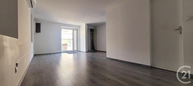 Bureaux à louer - 90.0 m2 - 30 - Gard