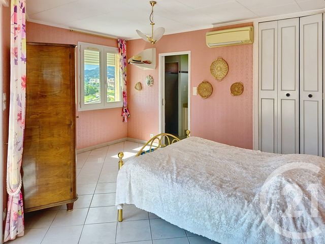 Maison à vendre - 5 pièces - 154 m2 - Ales - 30 - LANGUEDOC-ROUSSILLON