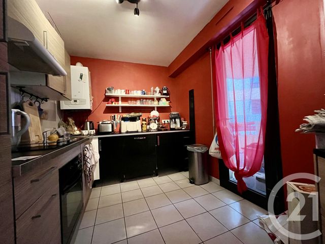 Appartement T3 &agrave; louer - 3 pi&egrave;ces - 65 m2 - Ales - 30 - LANGUEDOC-ROUSSILLON