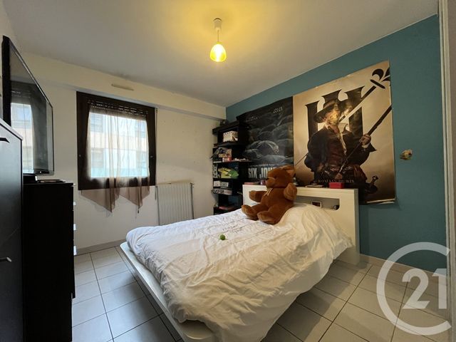 Appartement T3 &agrave; louer - 3 pi&egrave;ces - 65 m2 - Ales - 30 - LANGUEDOC-ROUSSILLON