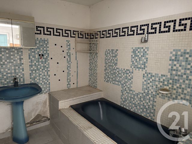 Maison à vendre - 6 pièces - 192,53 m2 - St Hilaire De Brethmas - 30 - LANGUEDOC-ROUSSILLON