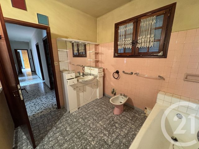 Maison à vendre - 6 pièces - 192,53 m2 - St Hilaire De Brethmas - 30 - LANGUEDOC-ROUSSILLON