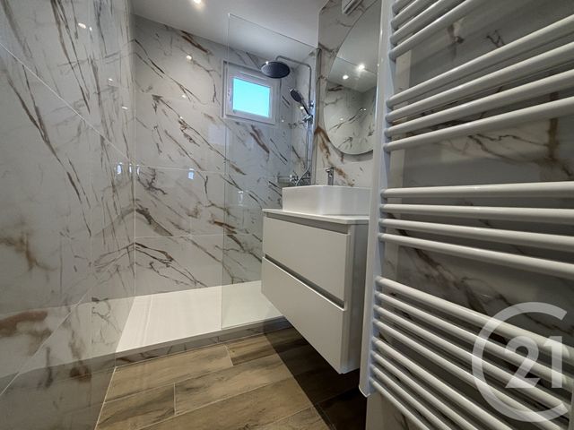 Appartement F3 à vendre - 3 pièces - 66,97 m2 - Ales - 30 - LANGUEDOC-ROUSSILLON