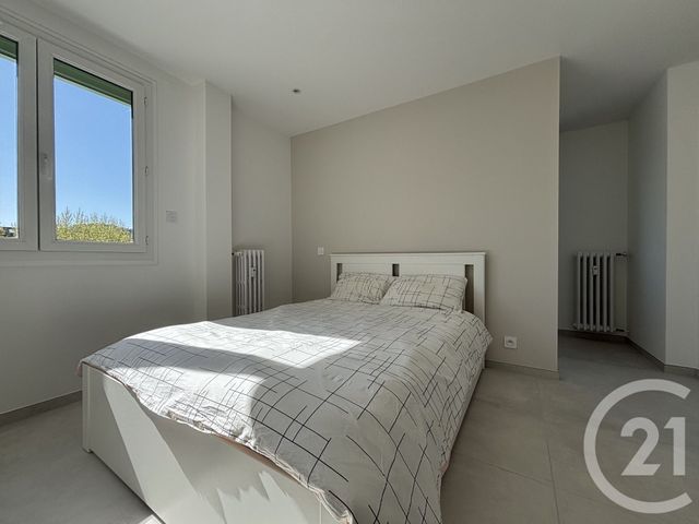 Appartement F3 à vendre - 3 pièces - 66,97 m2 - Ales - 30 - LANGUEDOC-ROUSSILLON