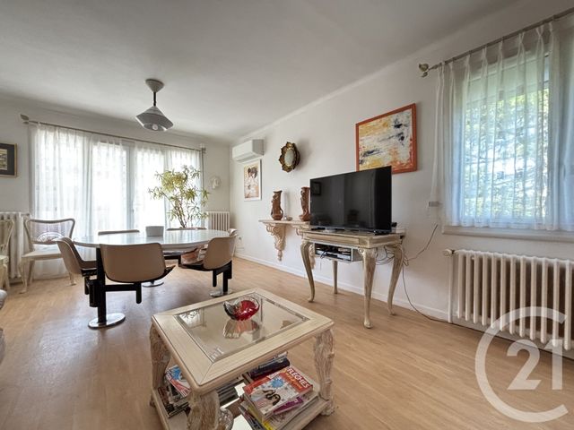 Maison à vendre - 5 pièces - 115,89 m2 - St Hilaire De Brethmas - 30 - LANGUEDOC-ROUSSILLON