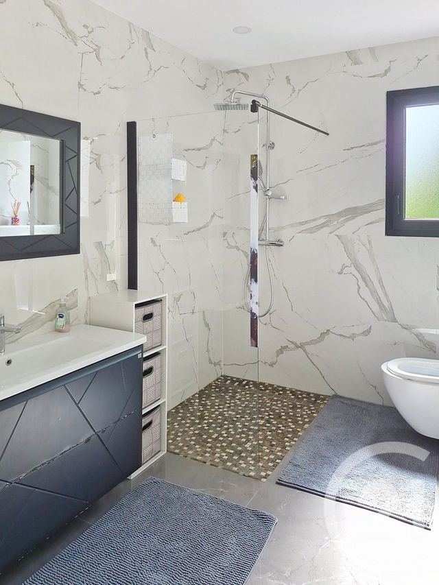 Maison à vendre - 6 pièces - 150 m2 - Ales - 30 - LANGUEDOC-ROUSSILLON