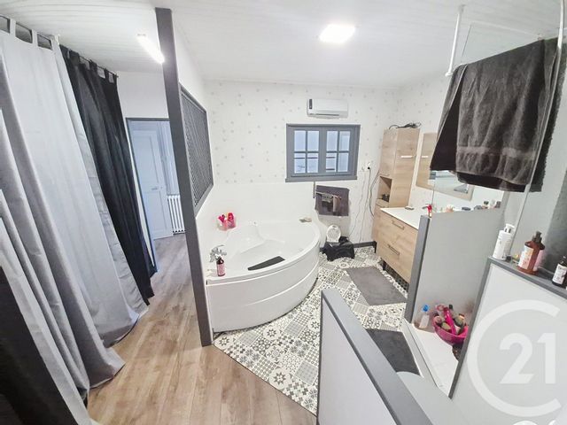 Maison à vendre - 4 pièces - 144 m2 - St Julien Les Rosiers - 30 - LANGUEDOC-ROUSSILLON
