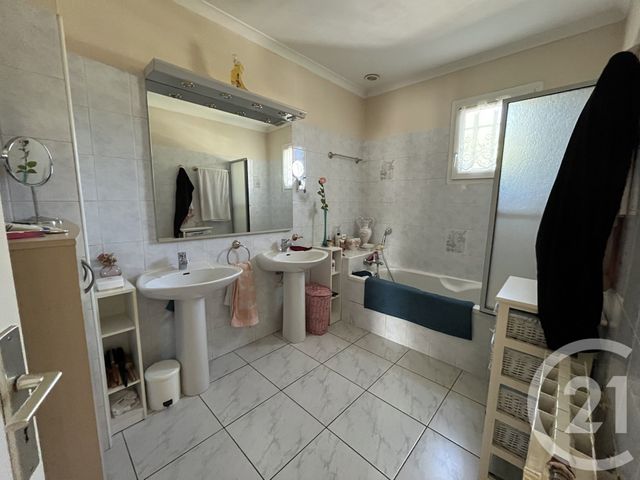 Maison à vendre - 5 pièces - 105 m2 - Ales - 30 - LANGUEDOC-ROUSSILLON