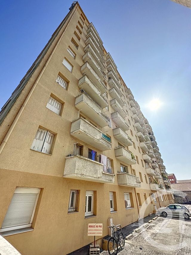 Appartement T3 à vendre - 3 pièces - 54,10 m2 - Ales - 30 - LANGUEDOC-ROUSSILLON