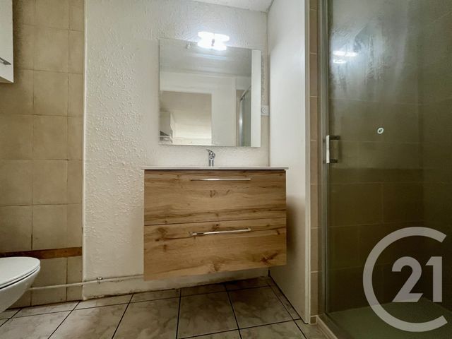 Appartement F2 &agrave; louer - 2 pi&egrave;ces - 55,37 m2 - Ales - 30 - LANGUEDOC-ROUSSILLON