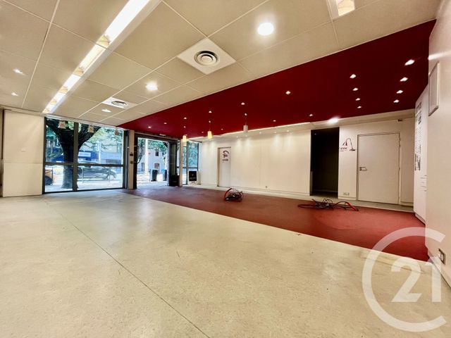 Local commercial à louer - 130.0 m2 - 30 - Gard