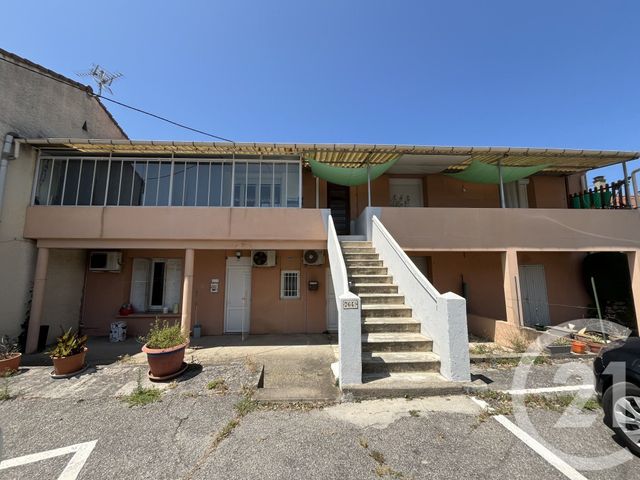 Local commercial à louer - 77.0 m2 - 30 - Gard