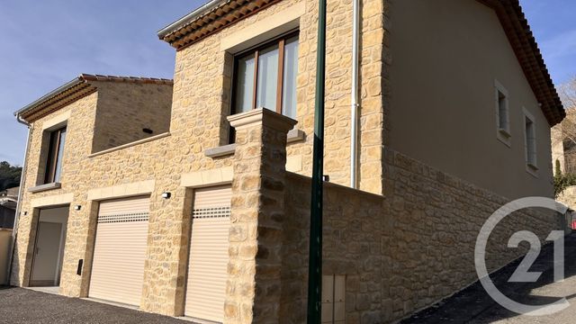 Maison &agrave; louer - 4 pi&egrave;ces - 130 m2 - Cassagnoles - 30 - LANGUEDOC-ROUSSILLON