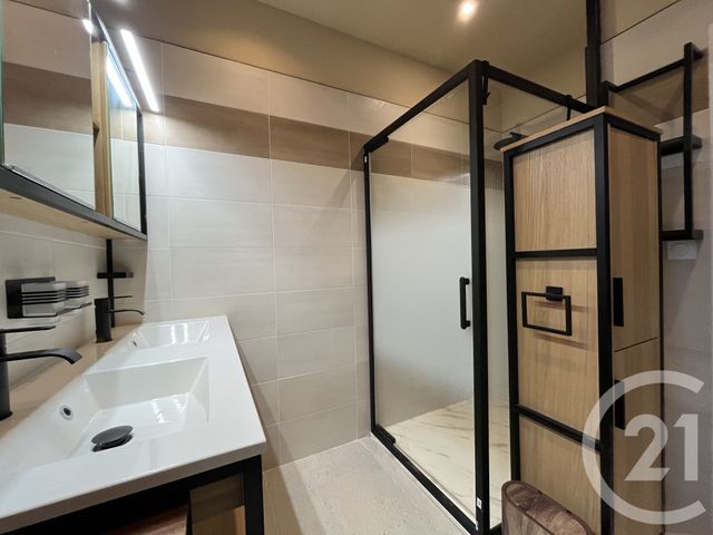 Maison &agrave; louer - 4 pi&egrave;ces - 130 m2 - Cassagnoles - 30 - LANGUEDOC-ROUSSILLON