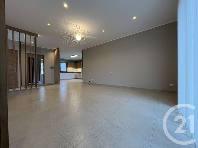 Maison &agrave; louer - 4 pi&egrave;ces - 130 m2 - Cassagnoles - 30 - LANGUEDOC-ROUSSILLON