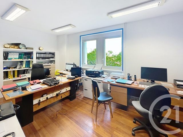 Maison à vendre - 9 pièces - 255,10 m2 - Ales - 30 - LANGUEDOC-ROUSSILLON