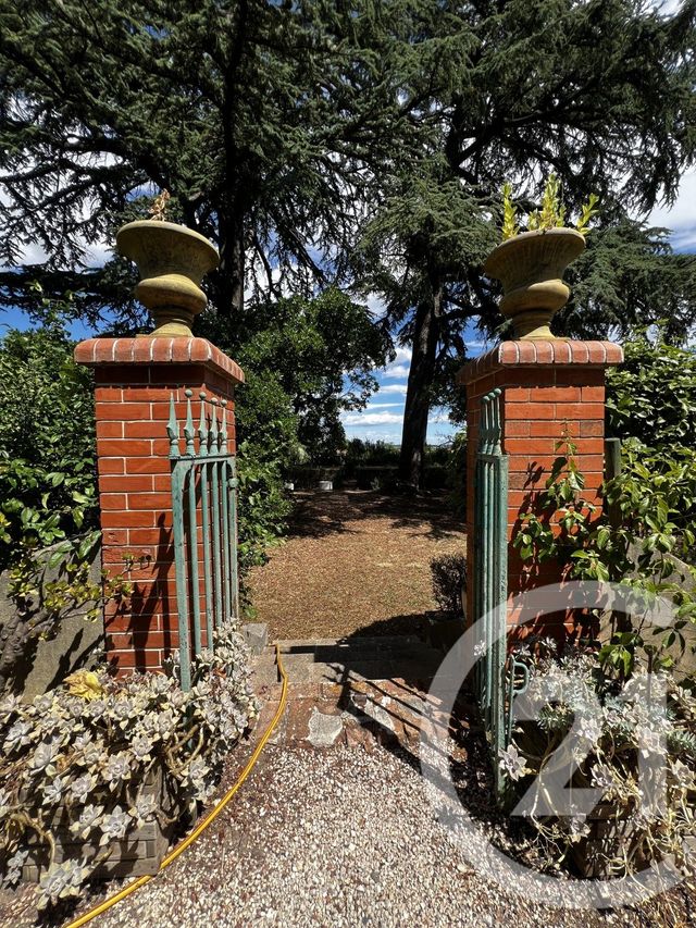 Maison à vendre - 9 pièces - 255,10 m2 - Ales - 30 - LANGUEDOC-ROUSSILLON