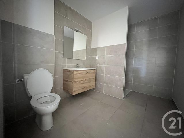 Maison à louer - 4 pièces - 101,20 m2 - Ales - 30 - LANGUEDOC-ROUSSILLON