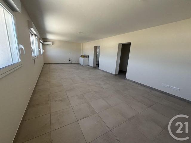 Maison à louer - 4 pièces - 101,20 m2 - Ales - 30 - LANGUEDOC-ROUSSILLON