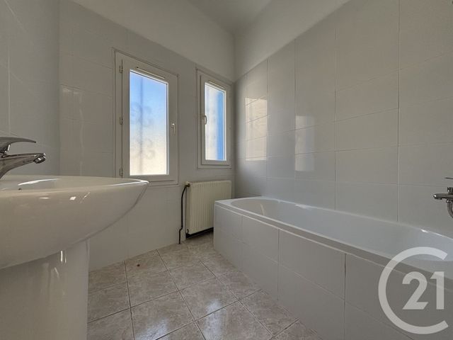 Maison à vendre - 4 pièces - 100 m2 - Ales - 30 - LANGUEDOC-ROUSSILLON