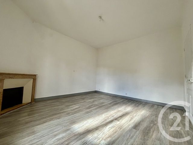 Appartement à louer - 4 pièces - 87 m2 - Ales - 30 - LANGUEDOC-ROUSSILLON