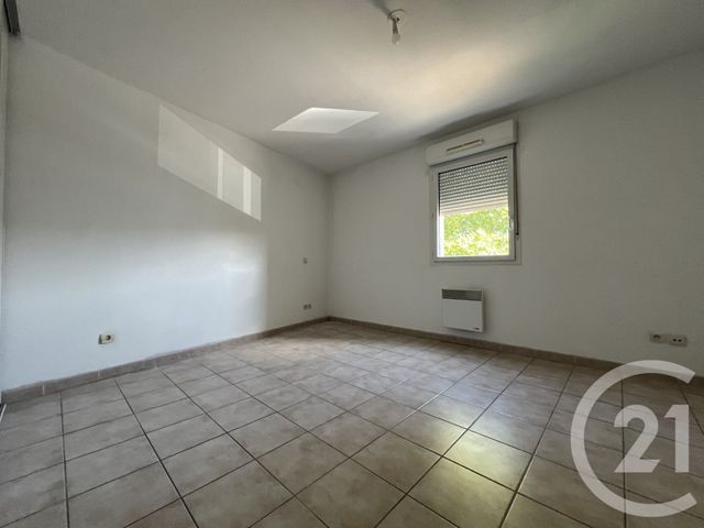 Appartement F2 à louer - 2 pièces - 52,70 m2 - Ales - 30 - LANGUEDOC-ROUSSILLON