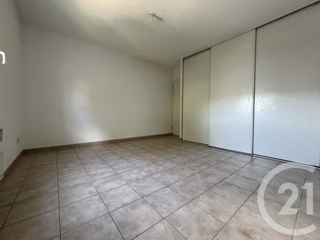 Appartement F2 à louer - 2 pièces - 52,70 m2 - Ales - 30 - LANGUEDOC-ROUSSILLON