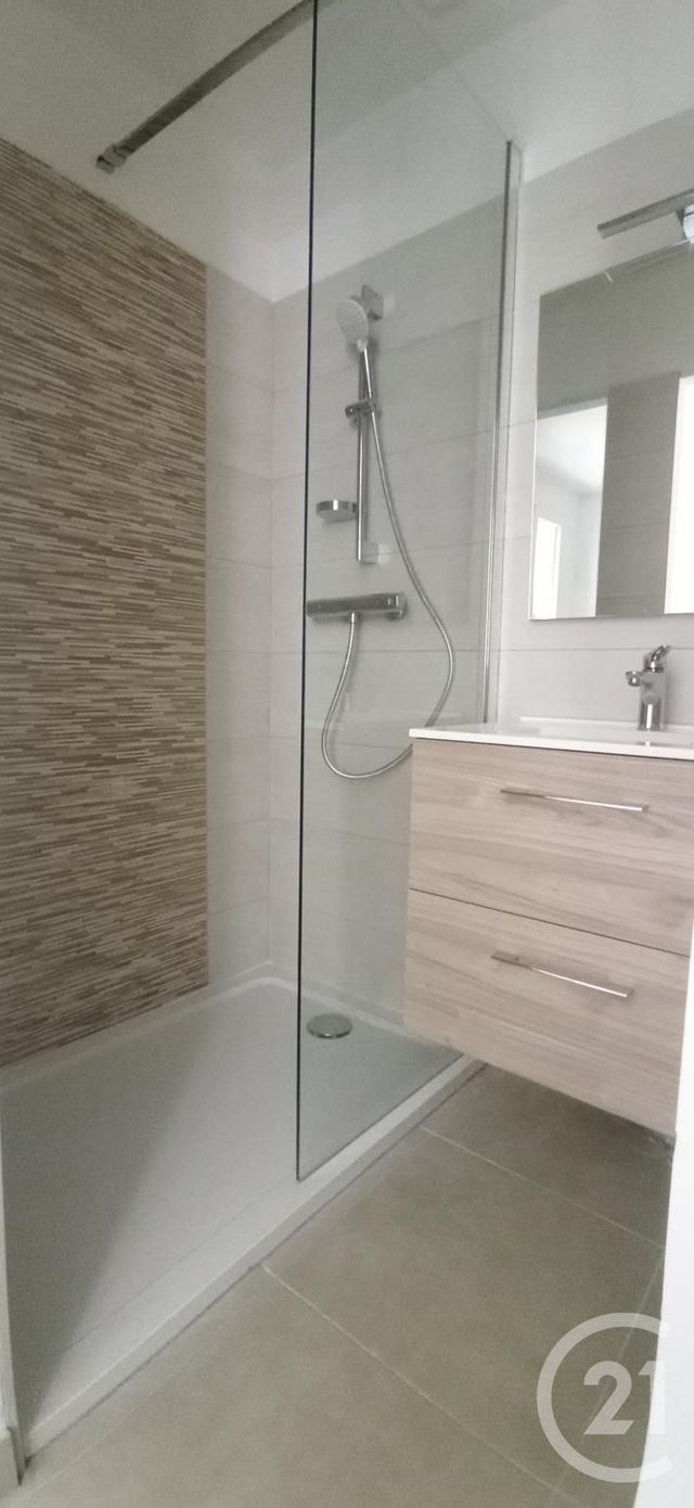 Appartement F2 &agrave; louer - 2 pi&egrave;ces - 29,37 m2 - Ales - 30 - LANGUEDOC-ROUSSILLON