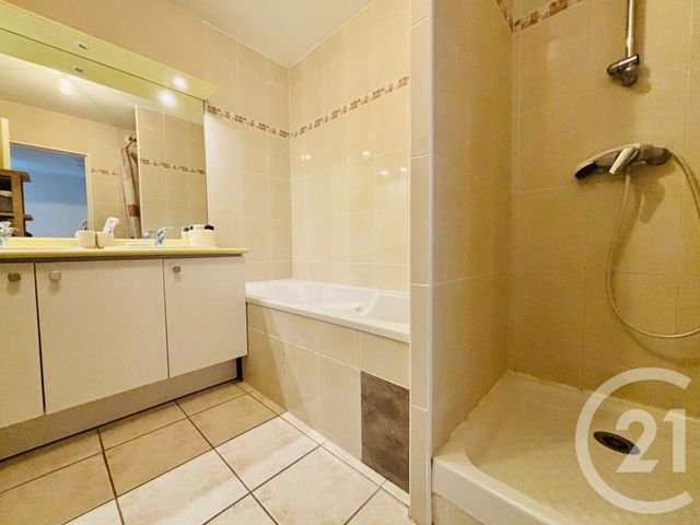 Appartement F3 à vendre - 3 pièces - 72 m2 - Ales - 30 - LANGUEDOC-ROUSSILLON