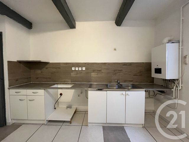 Appartement F3 &agrave; louer - 3 pi&egrave;ces - 93,98 m2 - Ales - 30 - LANGUEDOC-ROUSSILLON