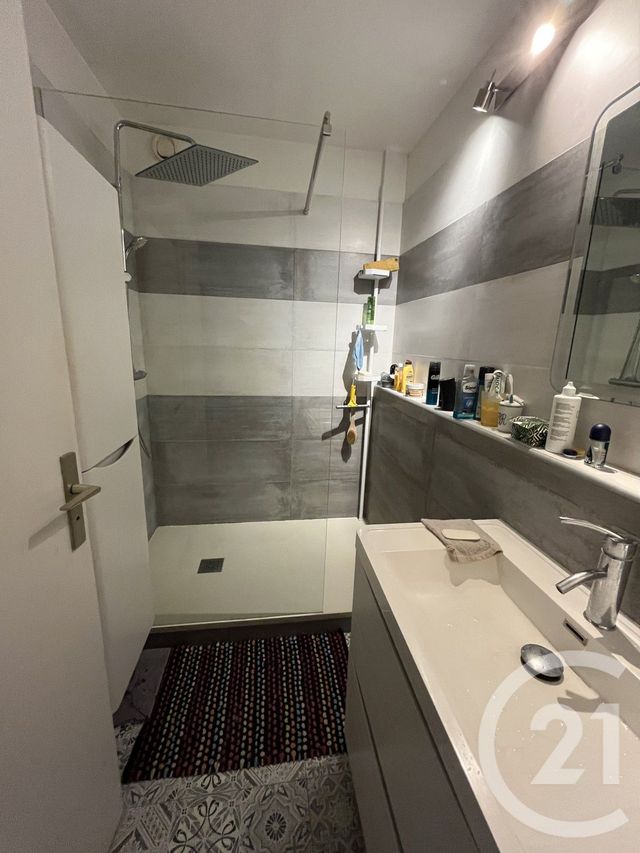 Appartement &agrave; vendre - 3 pi&egrave;ces - 66,89 m2 - Ales - 30 - LANGUEDOC-ROUSSILLON