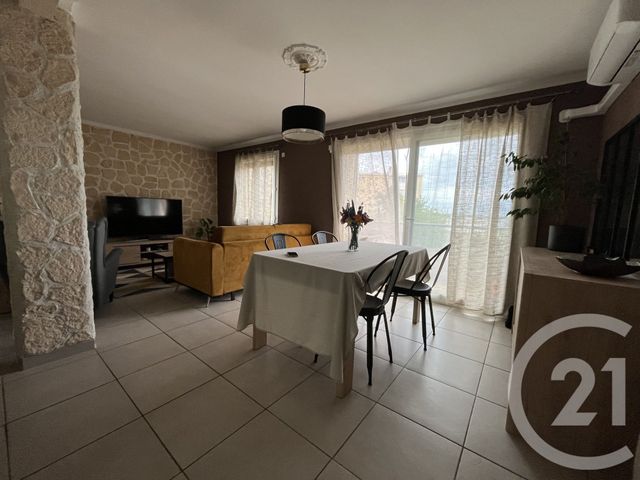 Appartement F3 &agrave; louer - 3 pi&egrave;ces - 60 m2 - Ales - 30 - LANGUEDOC-ROUSSILLON
