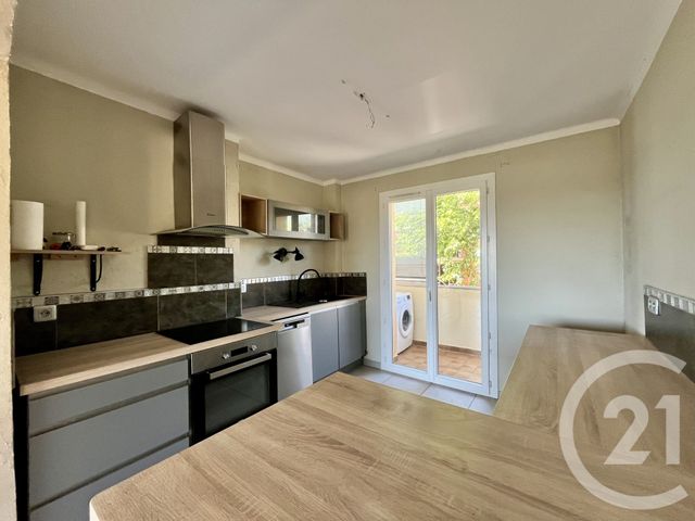 Appartement F3 &agrave; louer - 3 pi&egrave;ces - 60 m2 - Ales - 30 - LANGUEDOC-ROUSSILLON